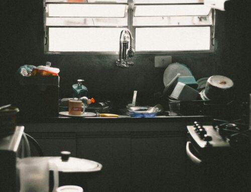 When Is It Time for Assisted Living? 7 Signs Families Often Miss